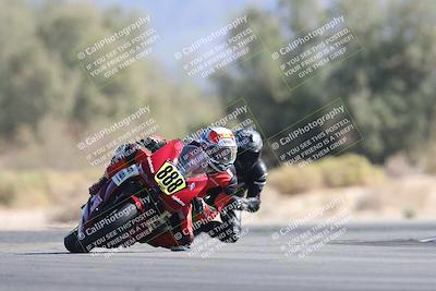 media/Nov-01-2025-CVMA (Sat) [[fc0f7531b8]]/Race 4-500-400-350 Supersport/